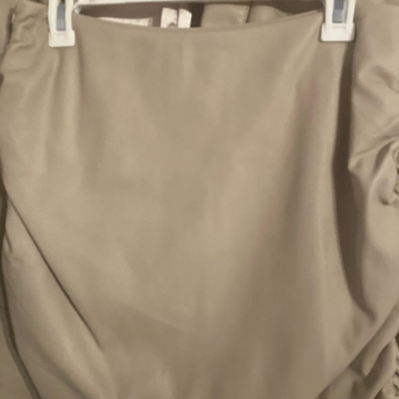 Tart large vegan leather jacket and matching ruched mini skirt size medium - Picture 6 of 7